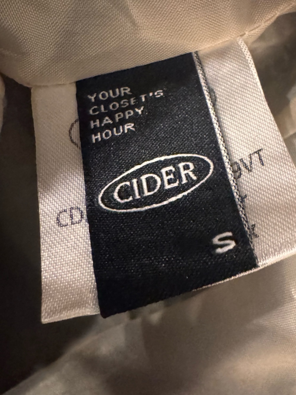 CIDER Floral Tapestry Vest - Picture 3 of 4